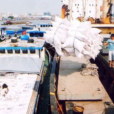 Trung Quốc tiếp tục giữ vị trí số 1 về nhập khẩu gạo của Việt Nam