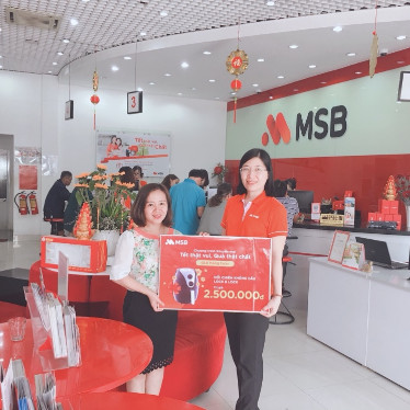 2.500 khách hàng đầu tiên nhận quà xuân từ ngân hàng MSB