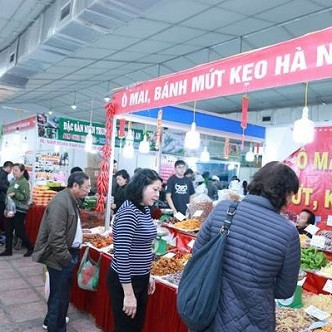 400 gian hàng đặc sản, tiêu dùng tại hội chợ Xuân Giảng Võ