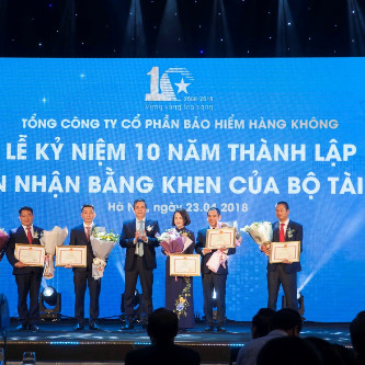 Bảo hiểm Hàng không VNI nhận bằng khen của Bộ Tài chính