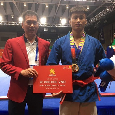 Bia Saigon thưởng nóng VĐV có huy chương vàng SEA Games 30