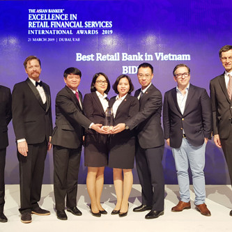 BIDV nhận giải thưởng 'Ngân hàng bán lẻ tốt nhất Việt Nam'