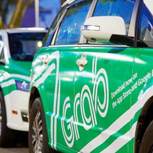 Bộ Giao thông vẫn đề xuất quản lý Grab, Fastgo như taxi