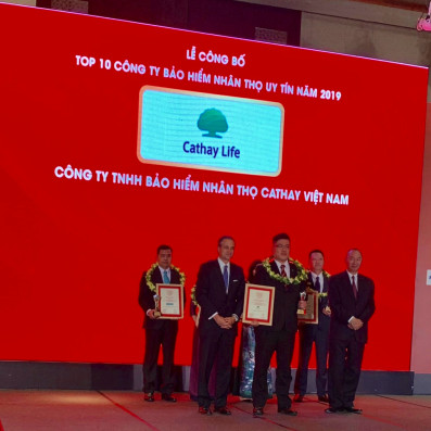 Cathay Life nhận giải Top 10 công ty bảo hiểm nhân thọ uy tín