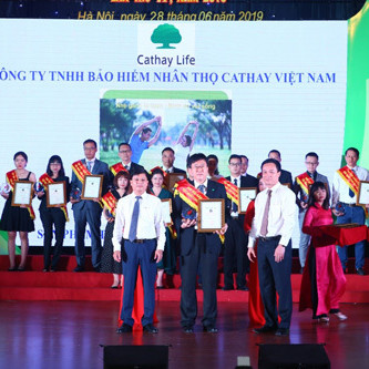 Cathay Việt Nam nhận giải Top 100 sản phẩm tốt nhất gia đình - trẻ em
