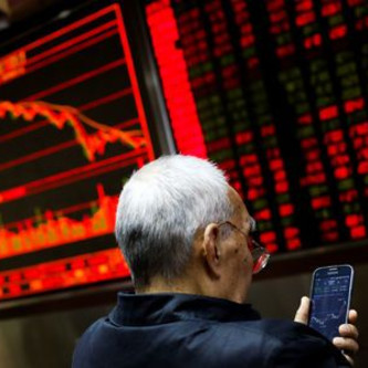 Chứng khoán toàn cầu đỏ lửa vì lo Chính phủ Mỹ đóng cửa