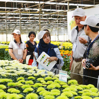 Dalat Hasfarm giới thiệu quy trình sản xuất hoa tại Flower Trials 2018