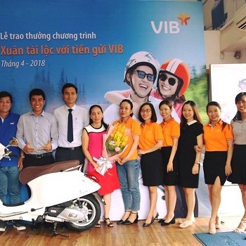 Gần 1.000 khách hàng trúng vàng khi gửi tiền tại VIB