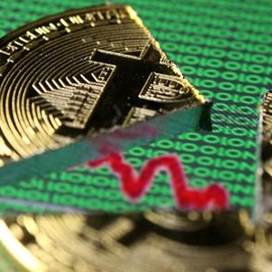 Giá Bitcoin xuống đáy 2 tháng