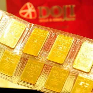 Giá vàng miếng SJC tăng vọt