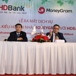 HDBank ra mắt dịch vụ chi trả kiều hối tại nhà trong 3 giờ