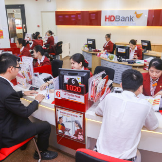 HDBank ưu đãi người đặt vé máy bay qua ứng dụng ngân hàng