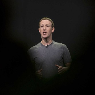 Mark Zuckerberg mất 10 tỷ USD tuần qua vì bê bối rò rỉ dữ liệu