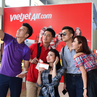 Mua vé máy bay trả góp Vietjet cùng HD Saison