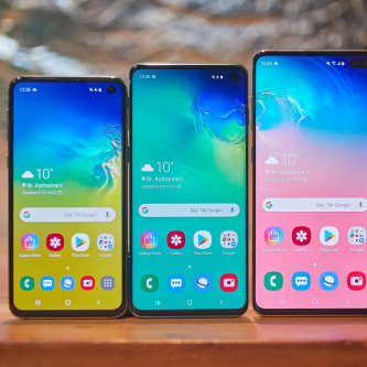 Nhiều ưu đãi khi mua Samsung Galaxy S10, S10 Plus tại Hoàng Hà Mobile