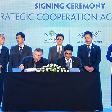 Novaland hợp tác với huyền thoại golf Greg Norman tại Diễn đàn Du lịch