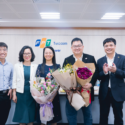 Ông Hoàng Nam Tiến trở thành Chủ tịch FPT Telecom