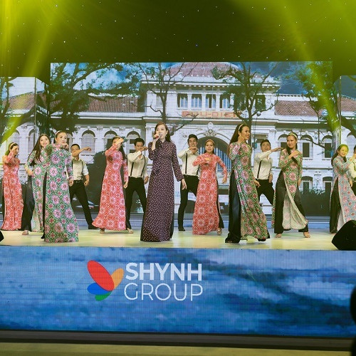 Shynh Group tổ chức đêm nhạc Shine Night lần thứ tư