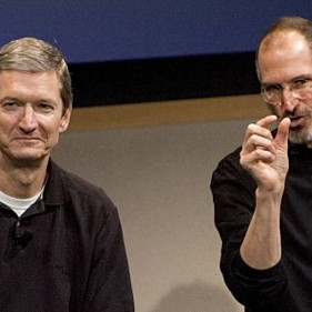 Steve Jobs đã thuyết phục Tim Cook về Apple như thế nào