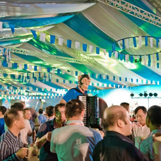 Trải nghiệm sự kiện 'Oktoberfest' tại Việt Nam