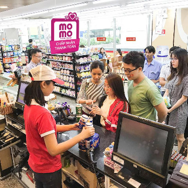 Ví MoMo ưu đãi một triệu suất ăn uống giá một đồng tại Circle K