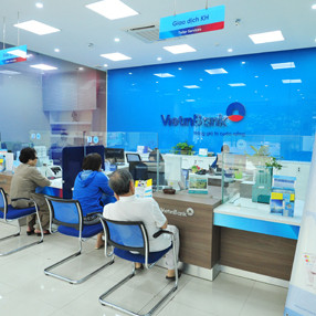 VietinBank giảm thêm 0,5% sàn lãi suất mỗi năm cho doanh nghiệp ưu tiên