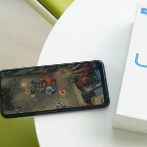 Vivo U10 - smartphone dành cho giới trẻ