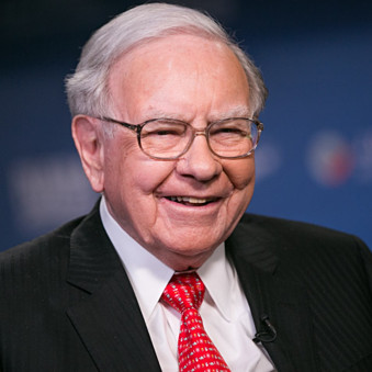 Warren Buffett từng làm việc không hỏi mức lương