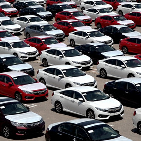 Xe Thái Lan lại đổ về Việt Nam sau một tuần vắng bóng