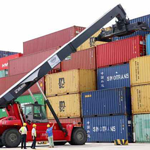 Xuất khẩu của Trung Quốc vẫn tăng giữa căng thẳng thương mại